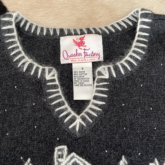 💋💋💋Quacker Factory Sweater 💋💋💋 - Picture 5 of 7